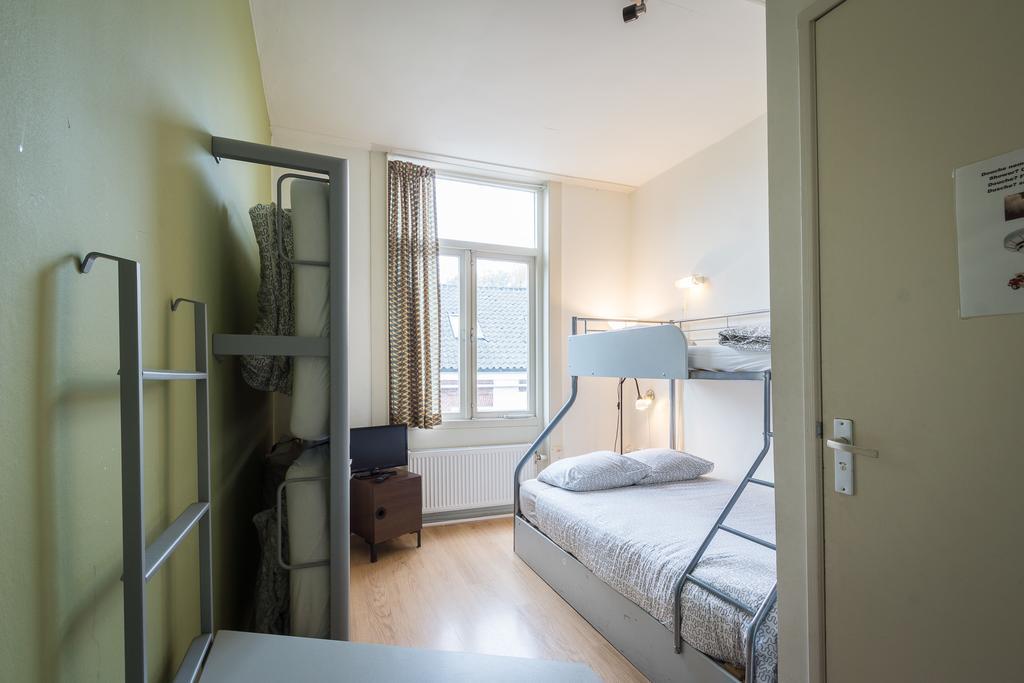 Stone Hotel & Hostel Утрехт Экстерьер фото