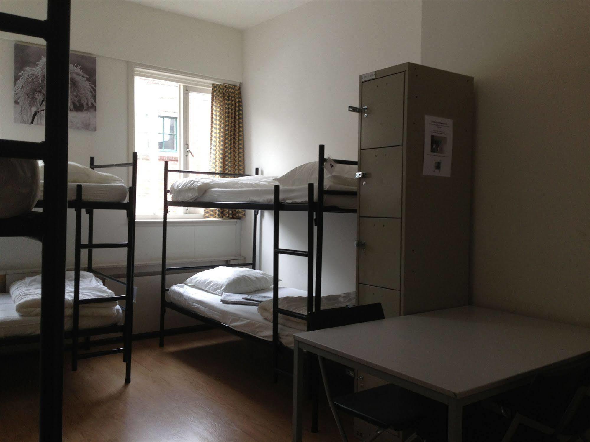 Stone Hotel & Hostel Утрехт Экстерьер фото